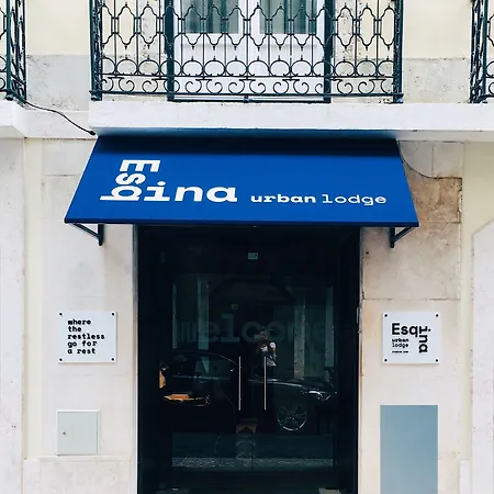 Esqina Urban Konukevi 4*