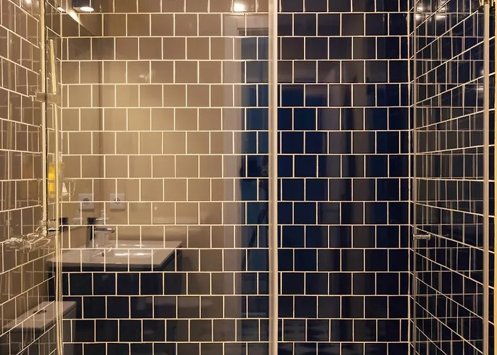 Gæstehus Esqina Urban 4*